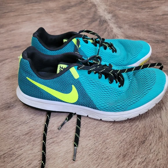 Nike | Shoes | Nike Teal And Neon Green Running Shoes | Poshmark display picture 2